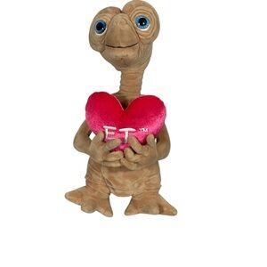 Universal Studios E.T. Extra Terrestrial With Pink Heart 16 Inch Plush
